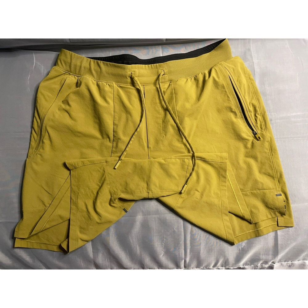 Lululemon License to Train Linerless Short 7" Bronze Green L (35in Waist)